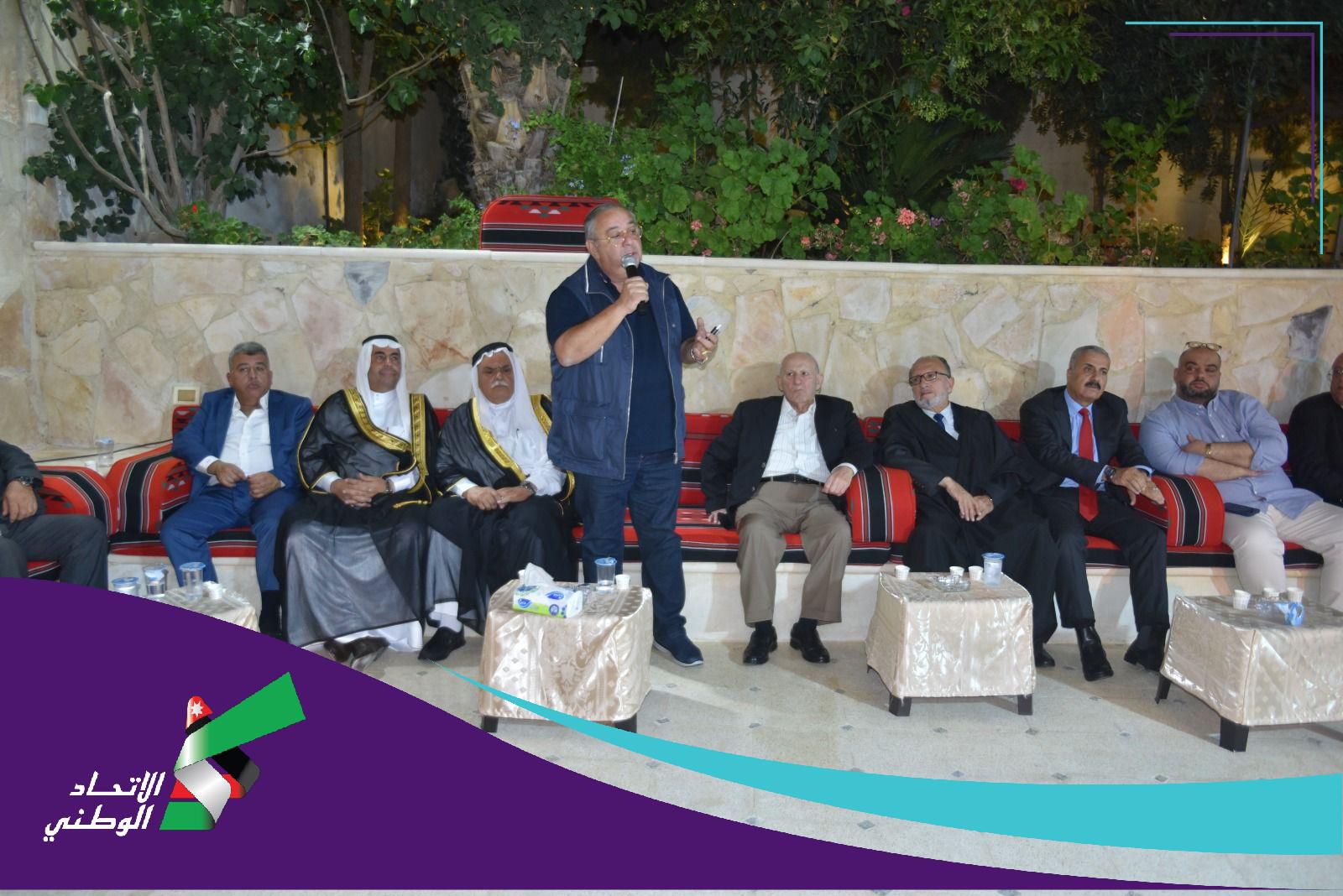 تيار حزب الإتحاد الوطني يلتقي وجهاء البلقاء .. صور