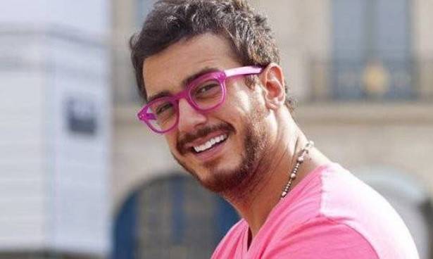 بعد السجن والاحتجاز ..  سعد لمجرد يسافر الى هذه الدولة!
