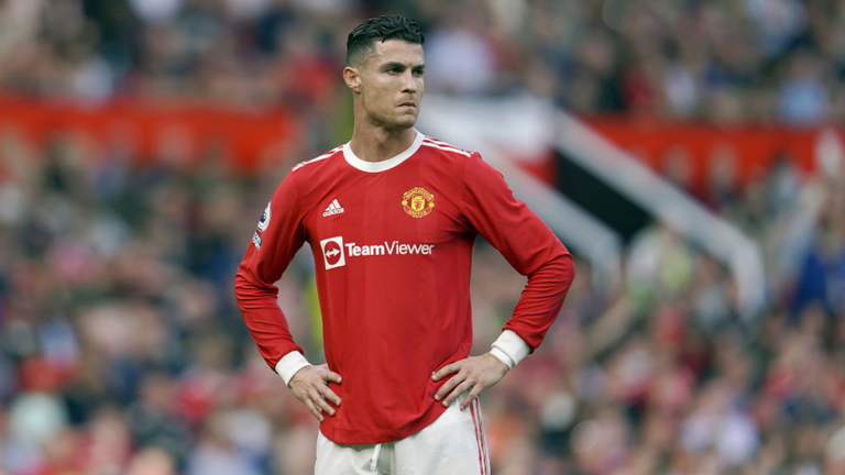 مانشستر يونايتد يرد على طلب رونالدو 