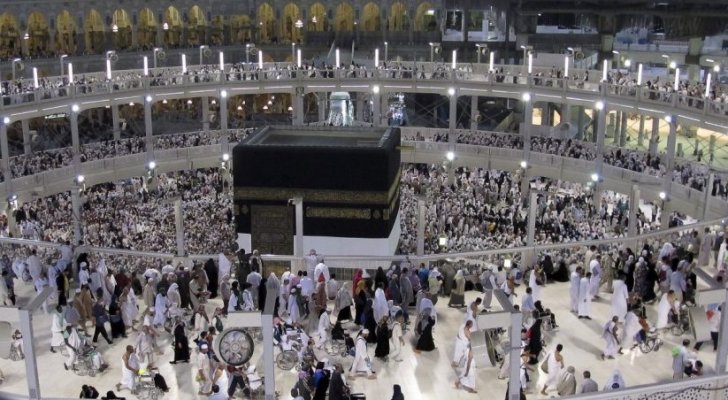 أكبر دولة إسلامية تعلن إلغاء الحج هذا العام بسبب كورونا  ..  تفاصيل