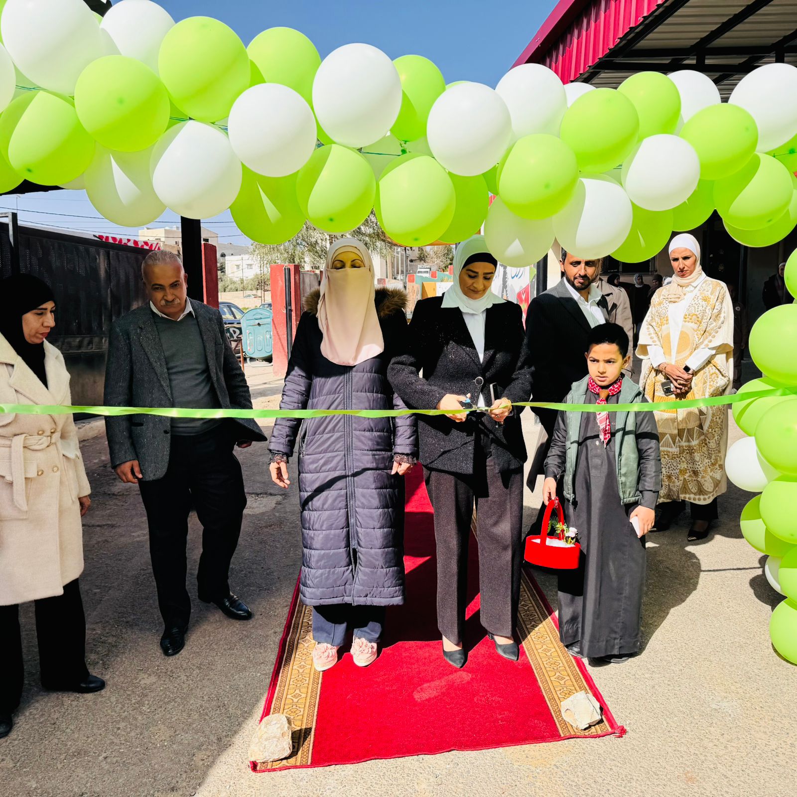 السواريس تفتتح مشاريع “سنبلة” بمدرسة أروى لتعزيز الوعي البيئي