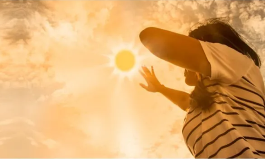 كيف تتفاعل أجسامنا مع موجات الحر التي نمر بها؟