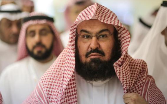 السديس يوجه رسالة للمعتمرين