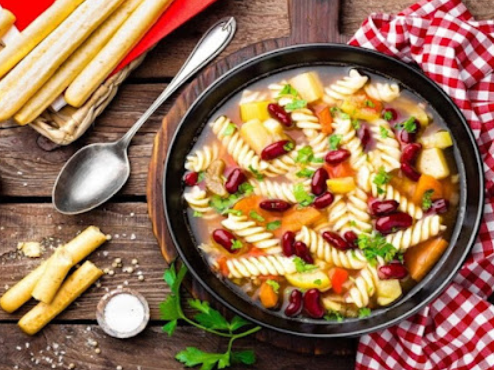 شوربة الخضروات بالمعكرونة على الطريقة المكسيكية