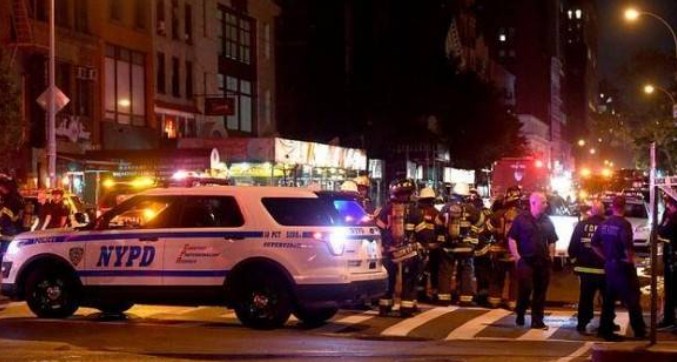   انباء عن انفجار مجهول في نيويورك وسط مانهاتن 