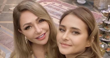 ليلى علوى تهنئ نيللى كريم: عيد ميلاد سعيد واستمتعى بوقتك .. 