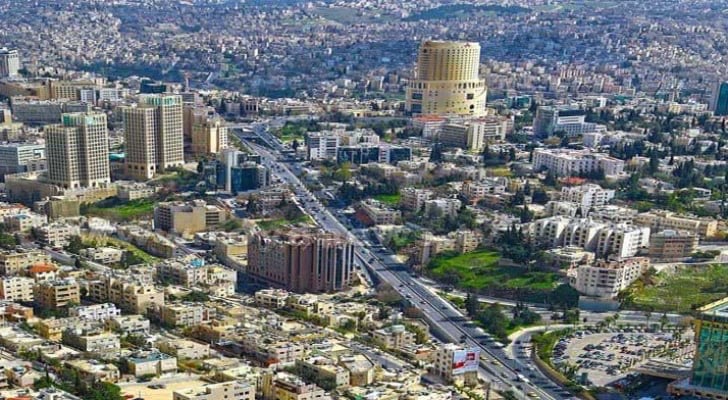 طقس معتدل اليوم وكتلة هوائية باردة السبت