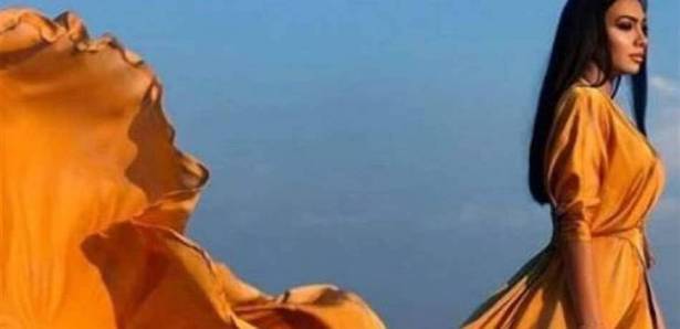 كيف بدت ميرهان حسين بعد خروجها من السجن؟