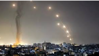إصابة 3 إسرائيليين برشقة صاروخية من غزة تجاه عسقلان