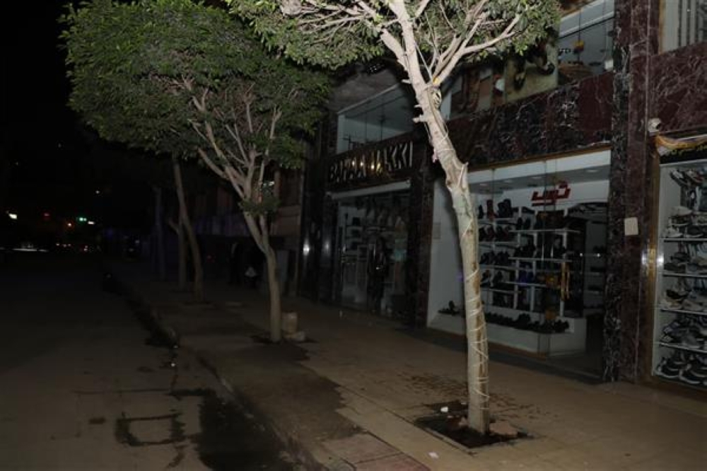 مصر توقف العمل بإغلاق المنشآت الساعة 11 مساءً