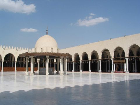 دبي تبدأ المرحلة الأولى في المساجد الذكية 