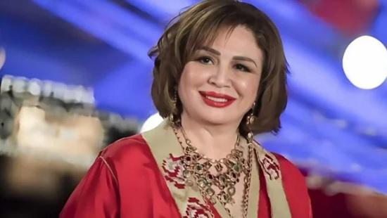 إلهام شاهين توجه نصيحة لشيرين عبدالوهاب