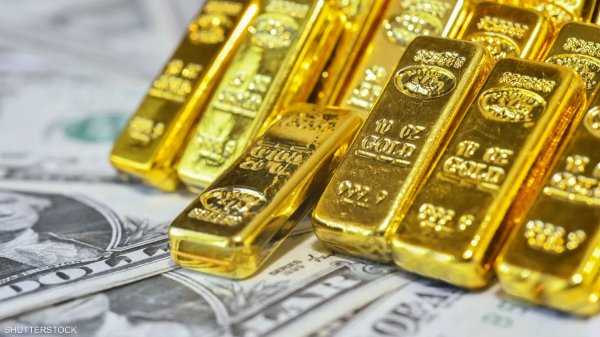 انخفاض الذهب مع ارتفاع الدولار وسط ترقب بيانات تضخم أميركا