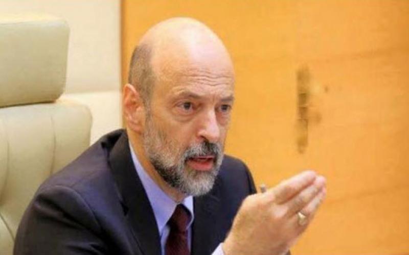  الزبون: الرزاز وعد باتخاذ الإجراءات الفورية والعاجلة لحل مشكلة مواصلات الطلبة الدارسين في الجامعة الهاشمية