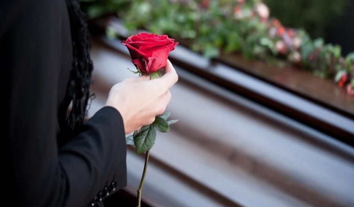 صينية تستعيد وعيها داخل التابوت قبل ساعات من دفنها