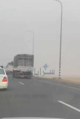 100 شاحنة مساعدات أردنية تدخل قطاع غزة - فيديو 