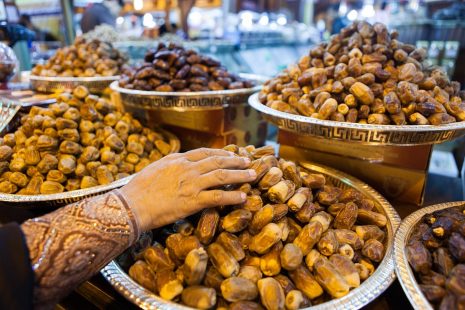 تفسير حلم رؤية التمر في المنام لابن سيرين