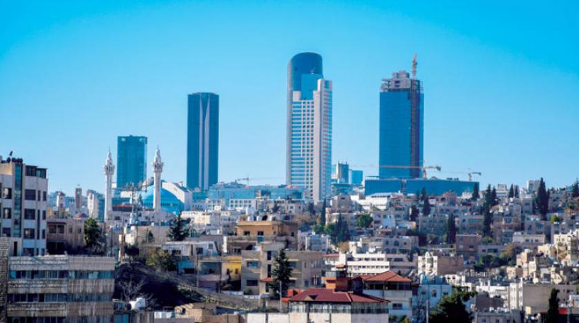 طقس حار  نسبيًا في أغلب المناطق حتى السبت