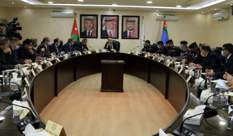 وزير الداخلية: الاستمرار بالتشدد في تطبيق أوامر الدفاع و التعليمات الصادرة بمقتضاه و مراقبة تنفيذها 