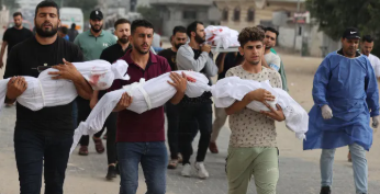 غزة ..  استشهاد 25 فلسطينياً بينهم منتظرو مساعدات في غارات للاحتلال الإسرائيلي