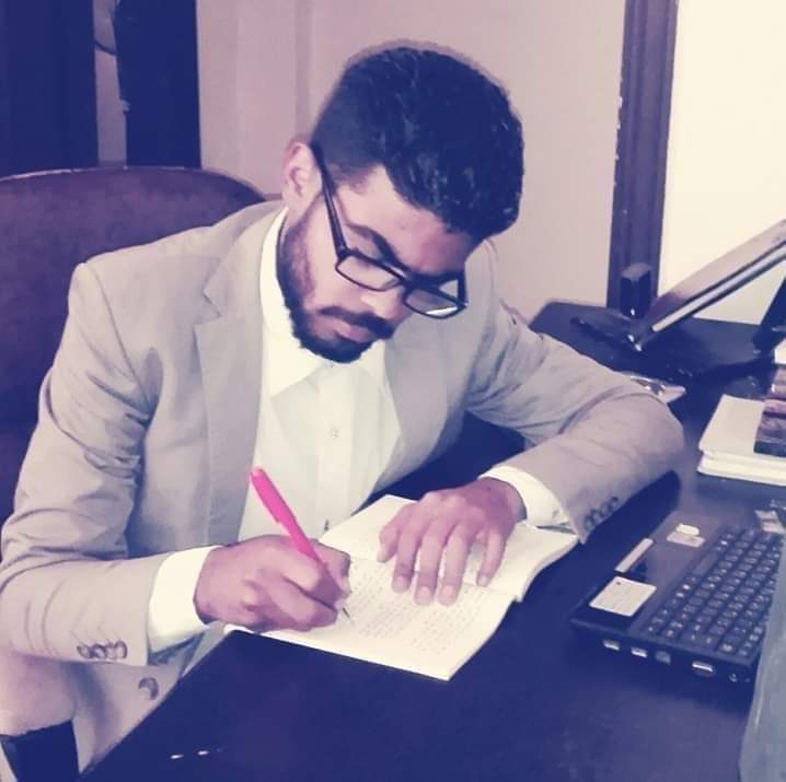 الانسان يتمرد و الاخر يرد