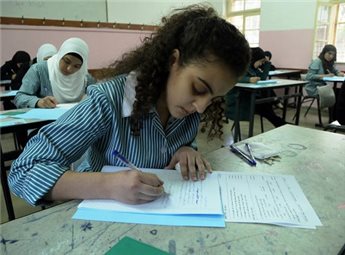 بالاسماء  ..  العشرة الاوائل في الثانوية العامة  ..  وزارة التربية والتعليم تعلن نتائج التوجيهي 2014