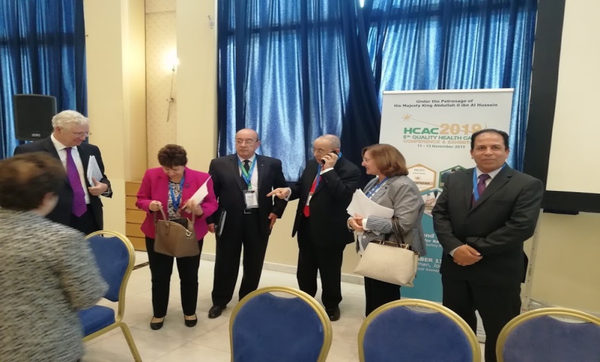 تمريض جامعة فيلادلفيا تشارك في "حملة التمريض الآن"