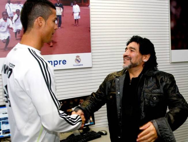 مارادونا: رونالدو لا يعيش أفضل أيامه