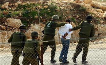 الاحتلال يعتقل خمسة شبان شرق قلقيلية