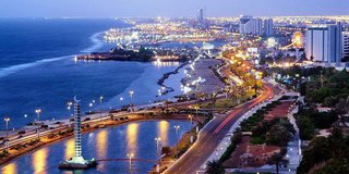 "شرطة جدة" توقف فتاة تحرشت بشبان في الواجهة البحرية