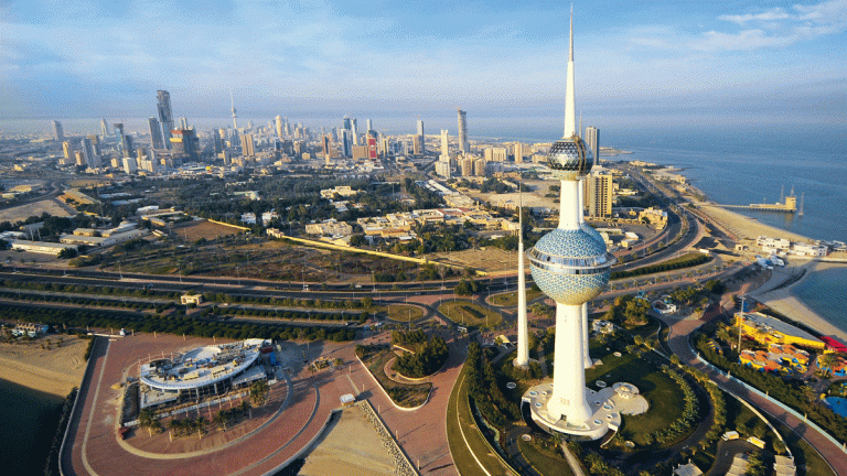 الكويت توقف احتفالات الأعياد الوطنية بسبب كورونا