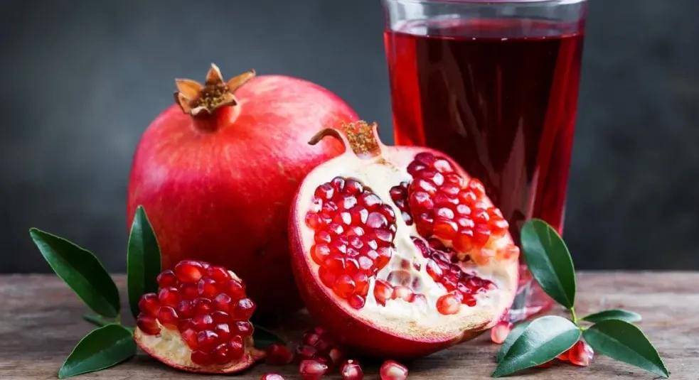  معنى رؤية الرمان