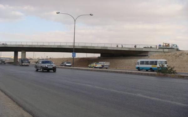 الأشغال: انهاء جزء من أعمال الباص السريع بين عمان والزرقاء