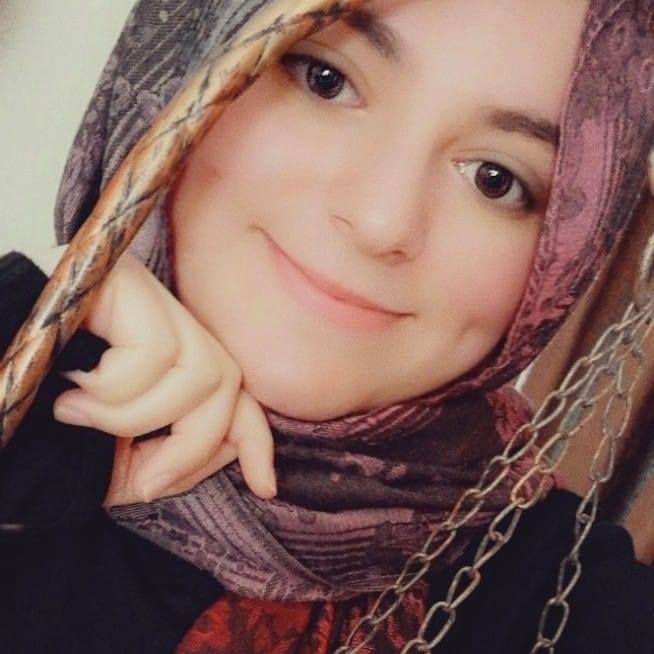 الزميلة اسراء الشيخ  ..  كل عام وانتٍ بخير 