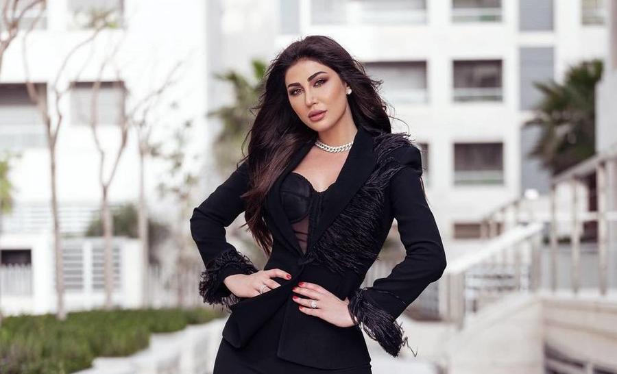 هبة نور ناعية الفنانة انطوانيت نجيب: تعلمت منك الحب والطيبة