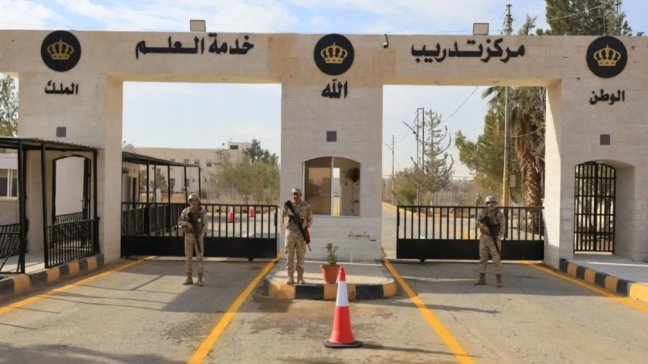 فتح باب الاستعلام والتأجيل الإلكتروني للمكلفين بخدمة العلم الدفعة الثالثة عبر منصة خدمة العلم