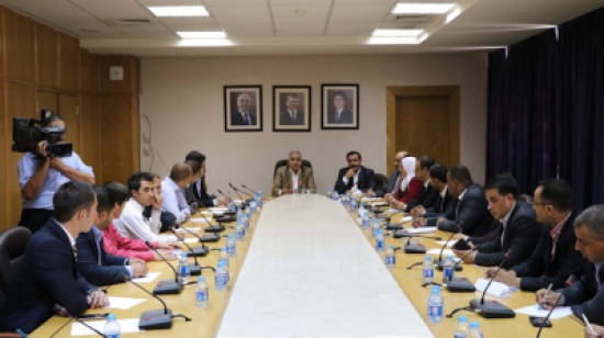 اجتماع (التربية النيابية) يدعو لمناهج وإعلام يحارب الفكر المتطرف