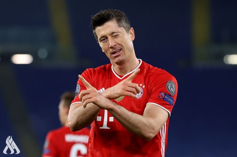 ليفاندوفسكي يختتم 2021 بجائزة جديدة