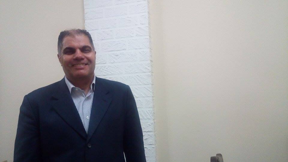 نُريد خبزاً وحناناً 