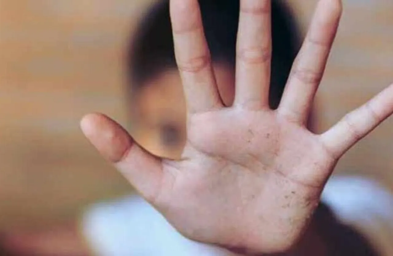 سورية ..  اعتقال والدين في ريف دير الزور بتهمة تعذيب طفلهما