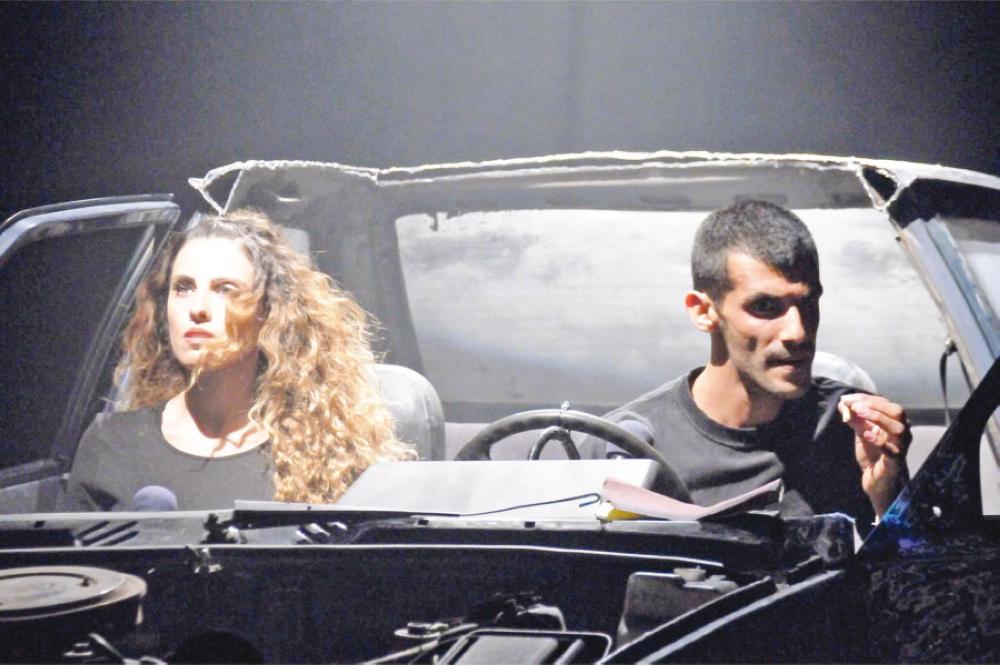 إضاءة نقدية عن مسرحية «شواهد ليل» لنصيرات ..  تكاملية مفردات العمل