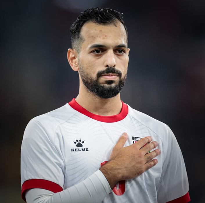 لاعب النشامى "سعادة" يرزق بمولوده البِكر "محمد"