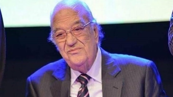 عامل مقابر حسن حسني يكشف أسرارًا عن الراحل قبل وفاته