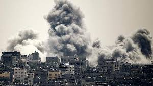 غزة : الاعلان عن " هدنة انسانية " من الثالثة عصرا و حتى السابعة مساء  ..  لا تشمل مناطق القتال البري