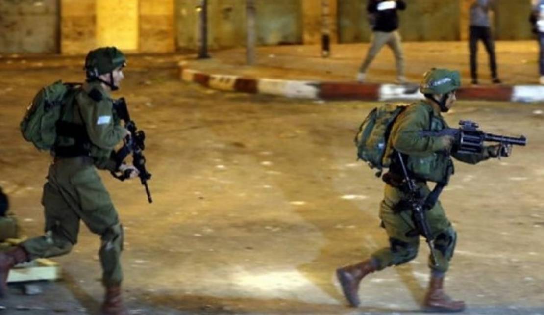 اندلاع مواجهات مع الاحتلال في مخيم العروب