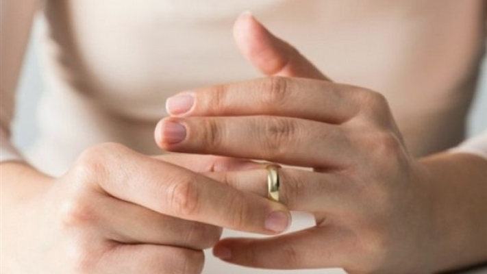 دعوى خلع بأقل من شهرين زواج بسبب "أصوات مزعجة"