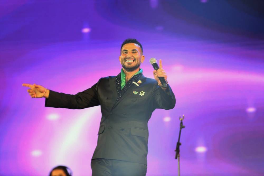 أنغام و أحمد سعد يهنئون جمهور جدة في حفل باليوم الوطني السعودي