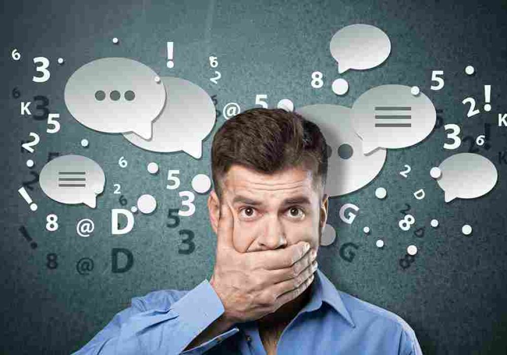هل من دواء للتخفيف من الخوف والرجفة في المواقف الاجتماعية؟