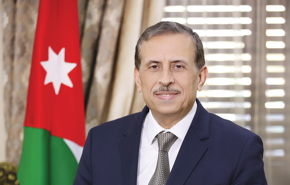 الدكتور فوزي الحموري؟ نموذجا في الانجاز على الواقع 