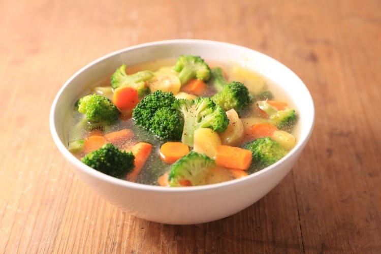 شوربة البروكلي والجزر